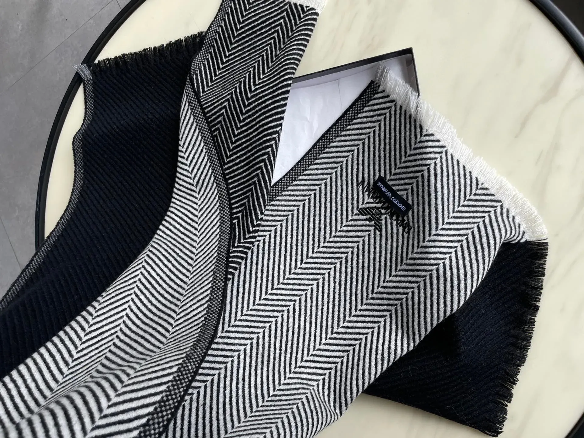 Шарфы Armani 497598