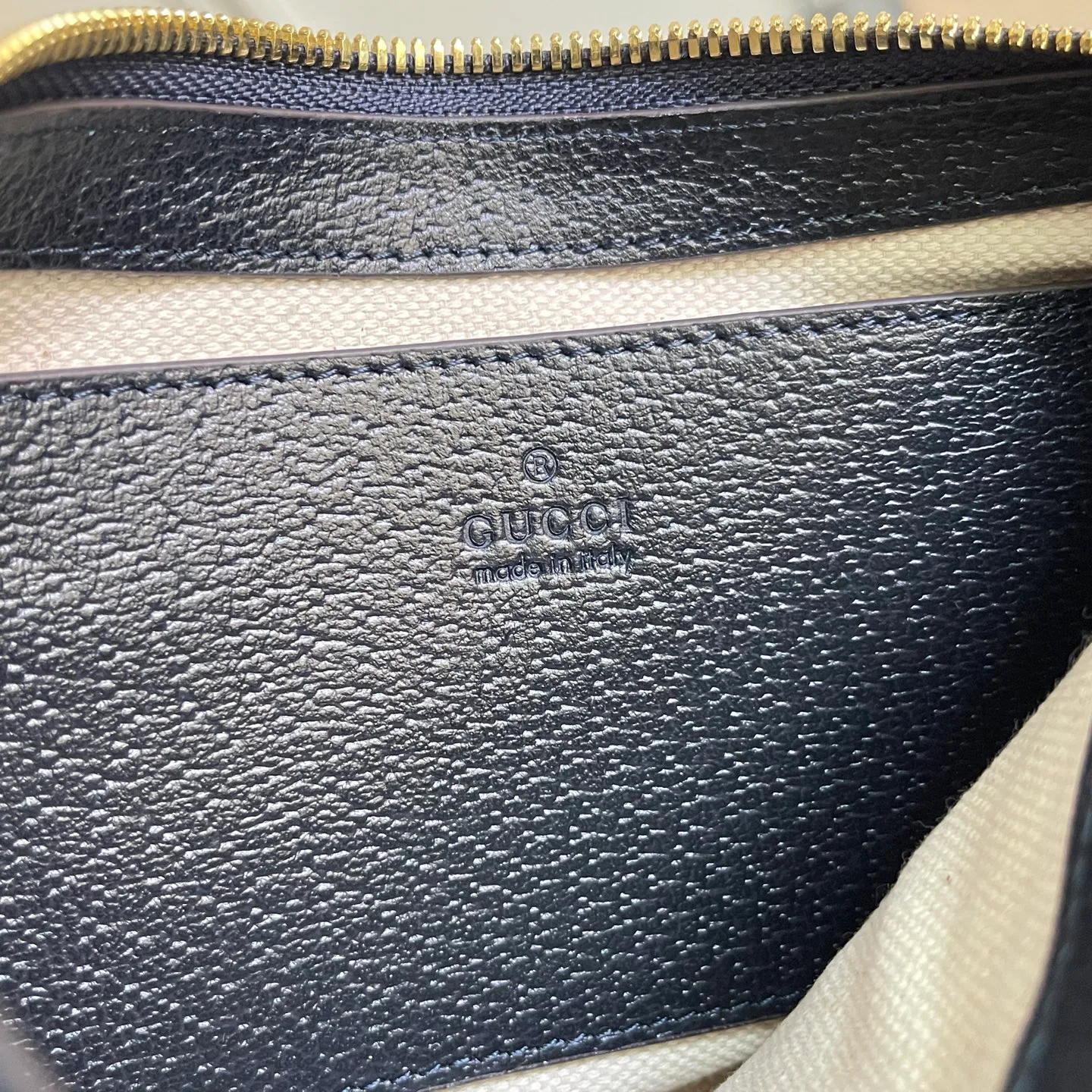 Классические Сумки Женские Gucci 13558900