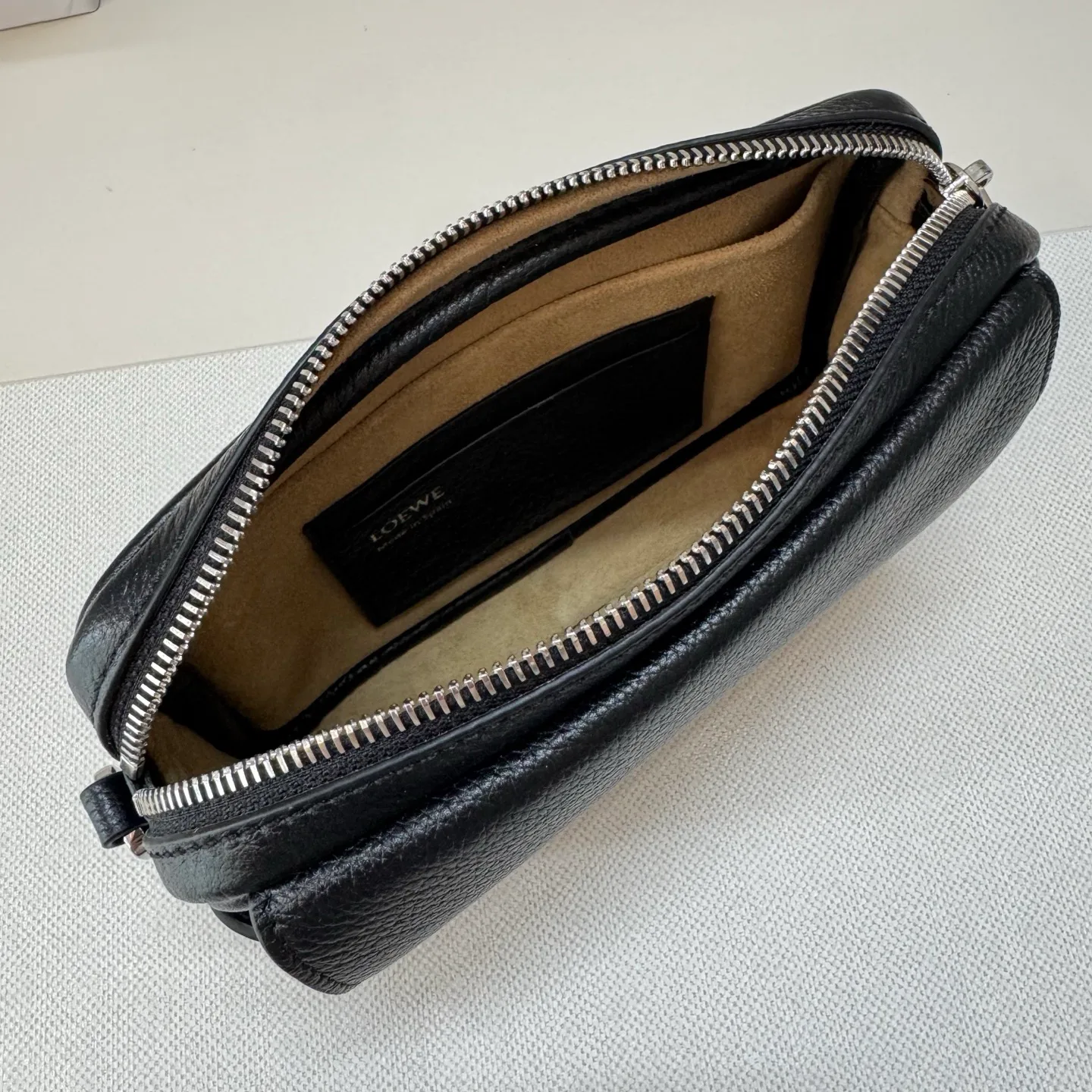 Сумки На Ремне Женские Loewe 11674488