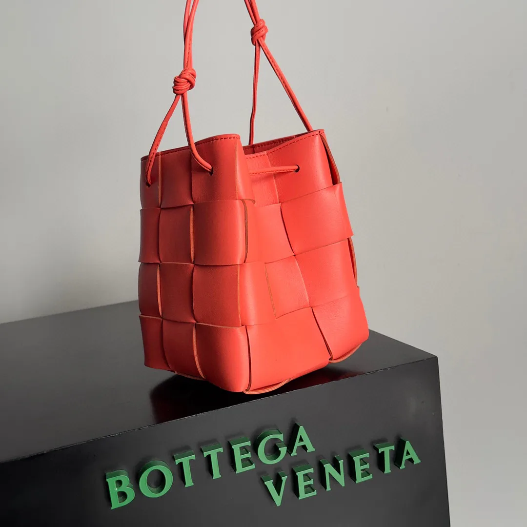 Сумки На Ремне Женские Bottega Veneta 368738