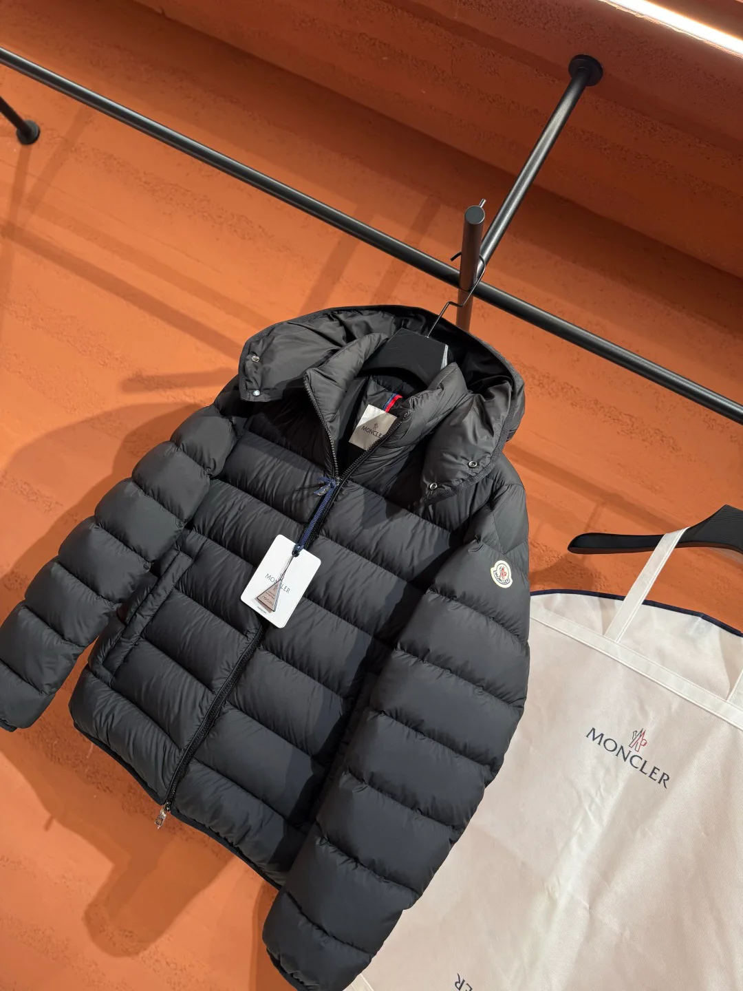 Куртки И Пуховики Женские Moncler 18436278