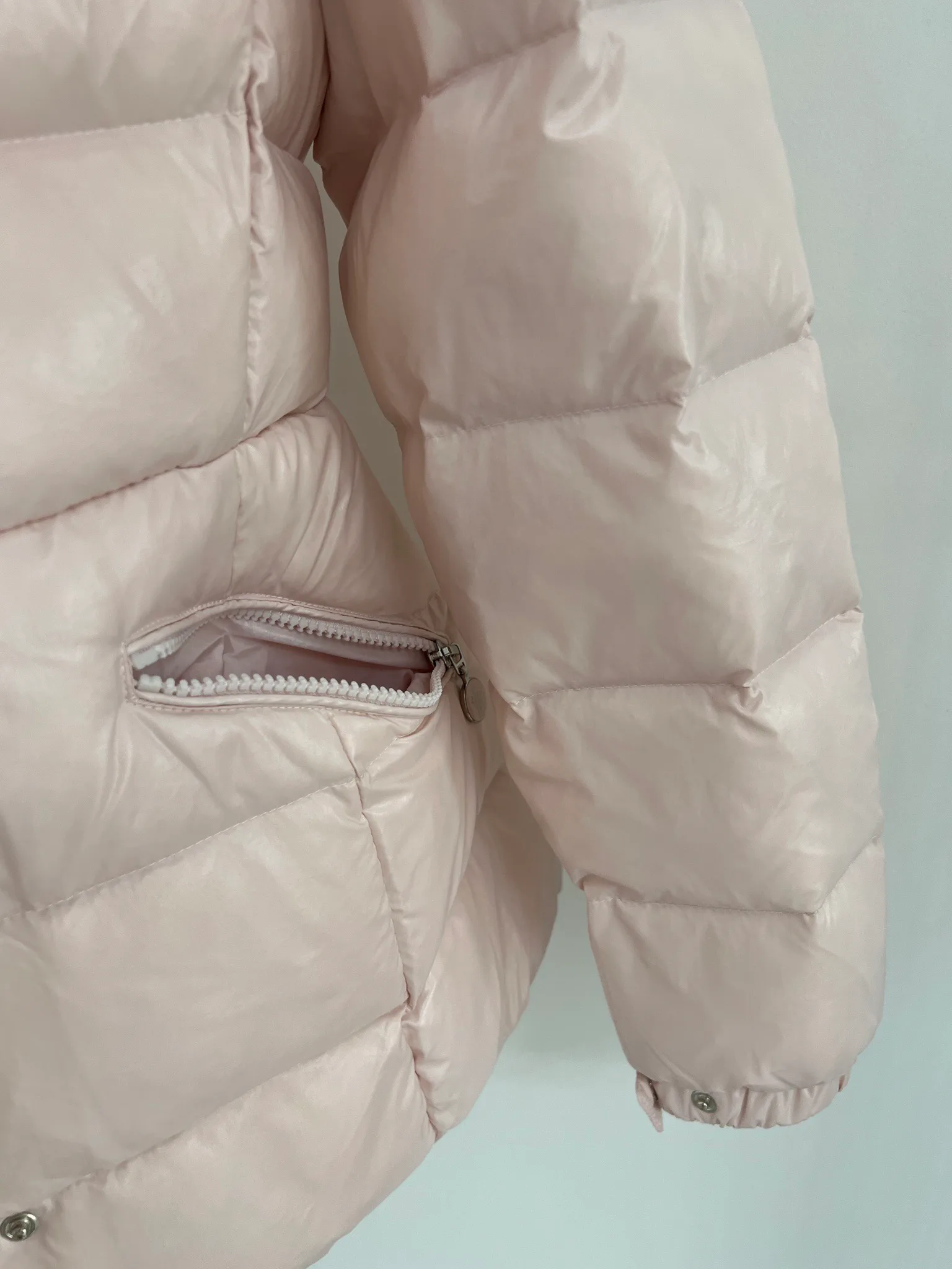Куртки И Пуховики Женские Moncler 18416200