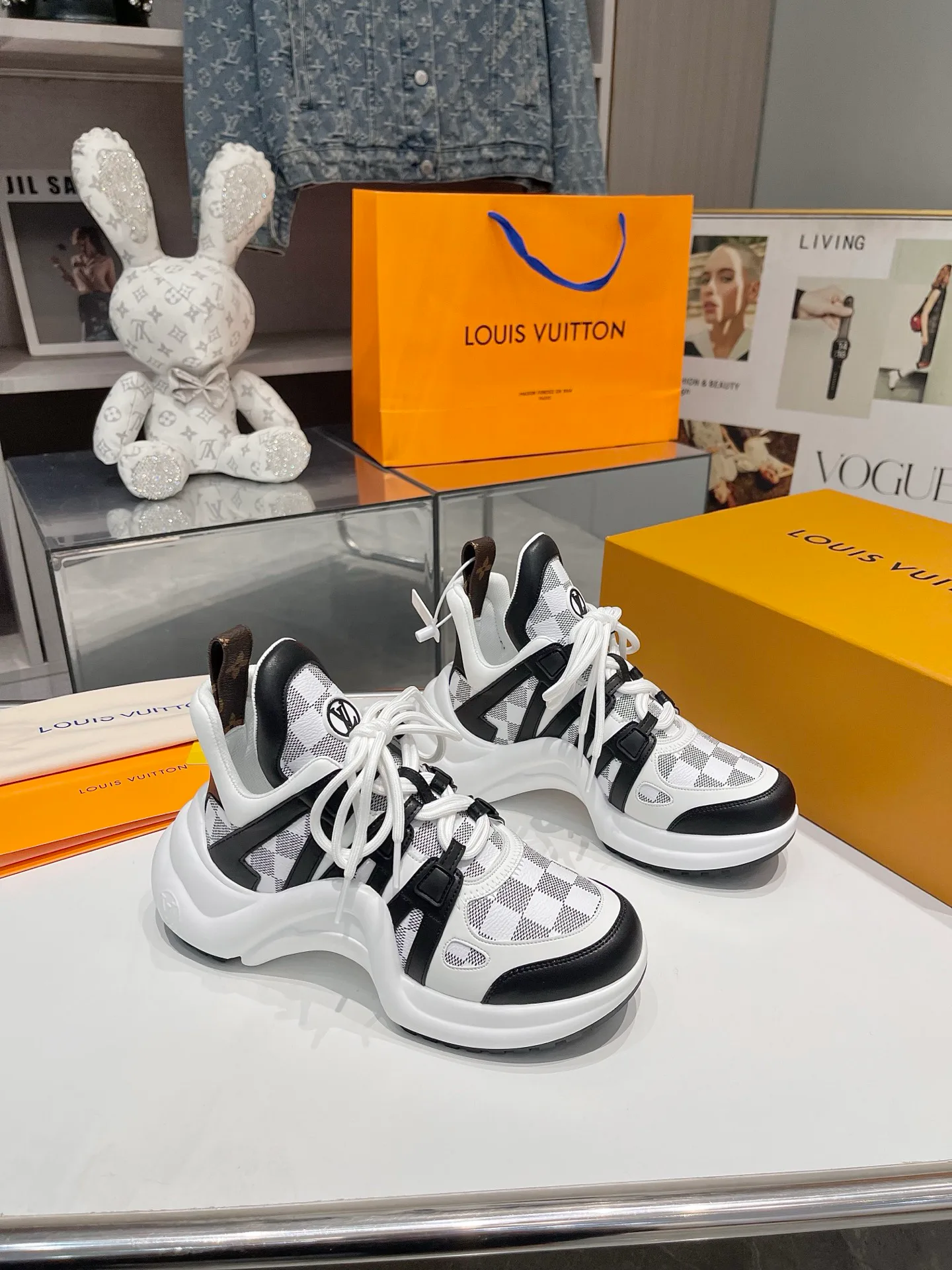 Кроссовки Женские Louis Vuitton 28152