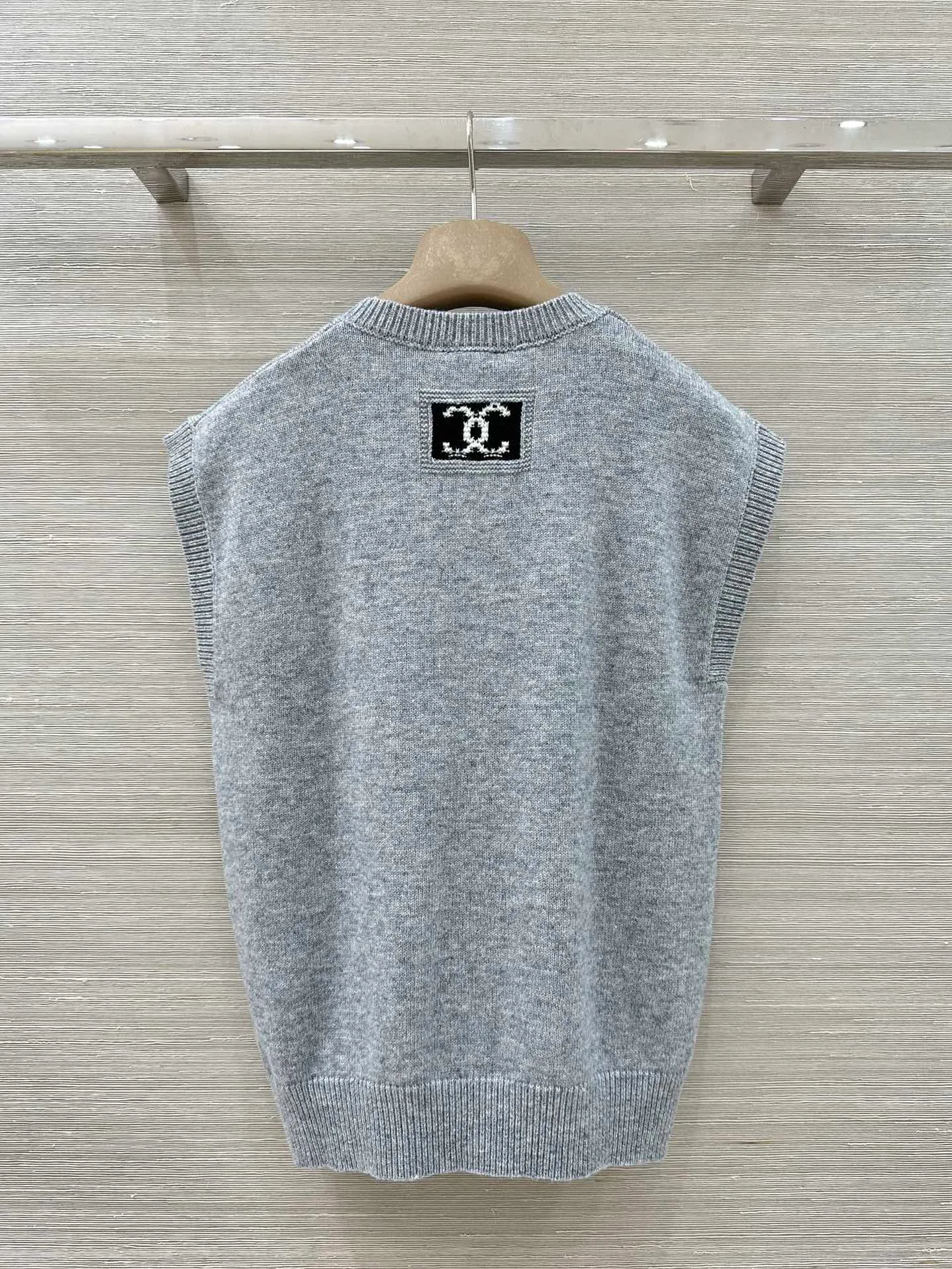 Жилеты Женские Chanel 3446676