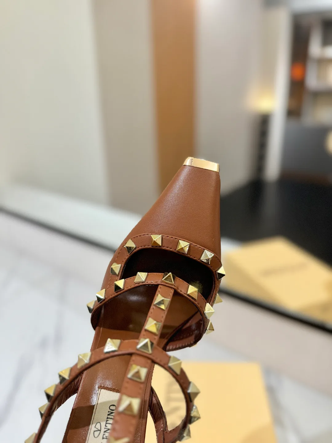 Босоножки Женские Valentino 17366644