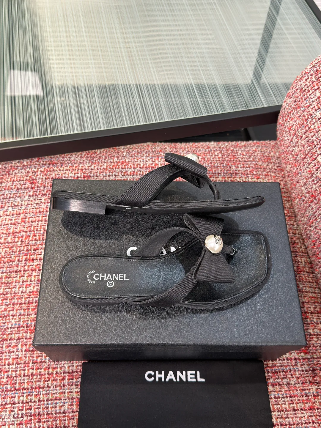 Шлепанцы Женские Chanel 17480150