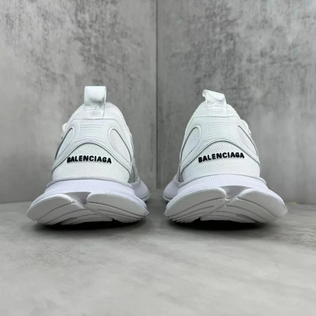 Кроссовки Женские Balenciaga 11705488