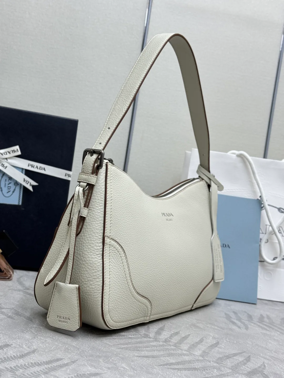 Сумки На Ремне Женские Prada 617100