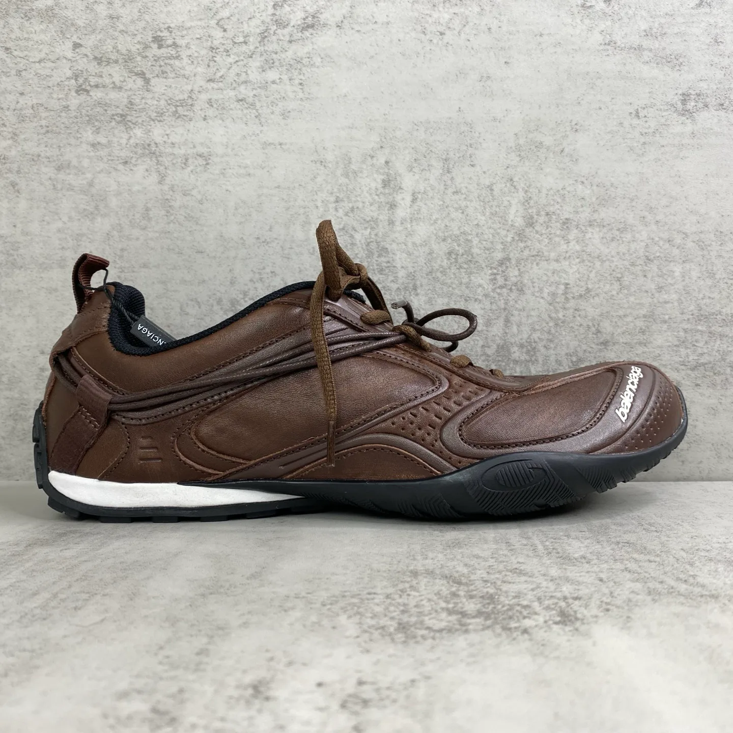 Кроссовки Женские Balenciaga 18535690