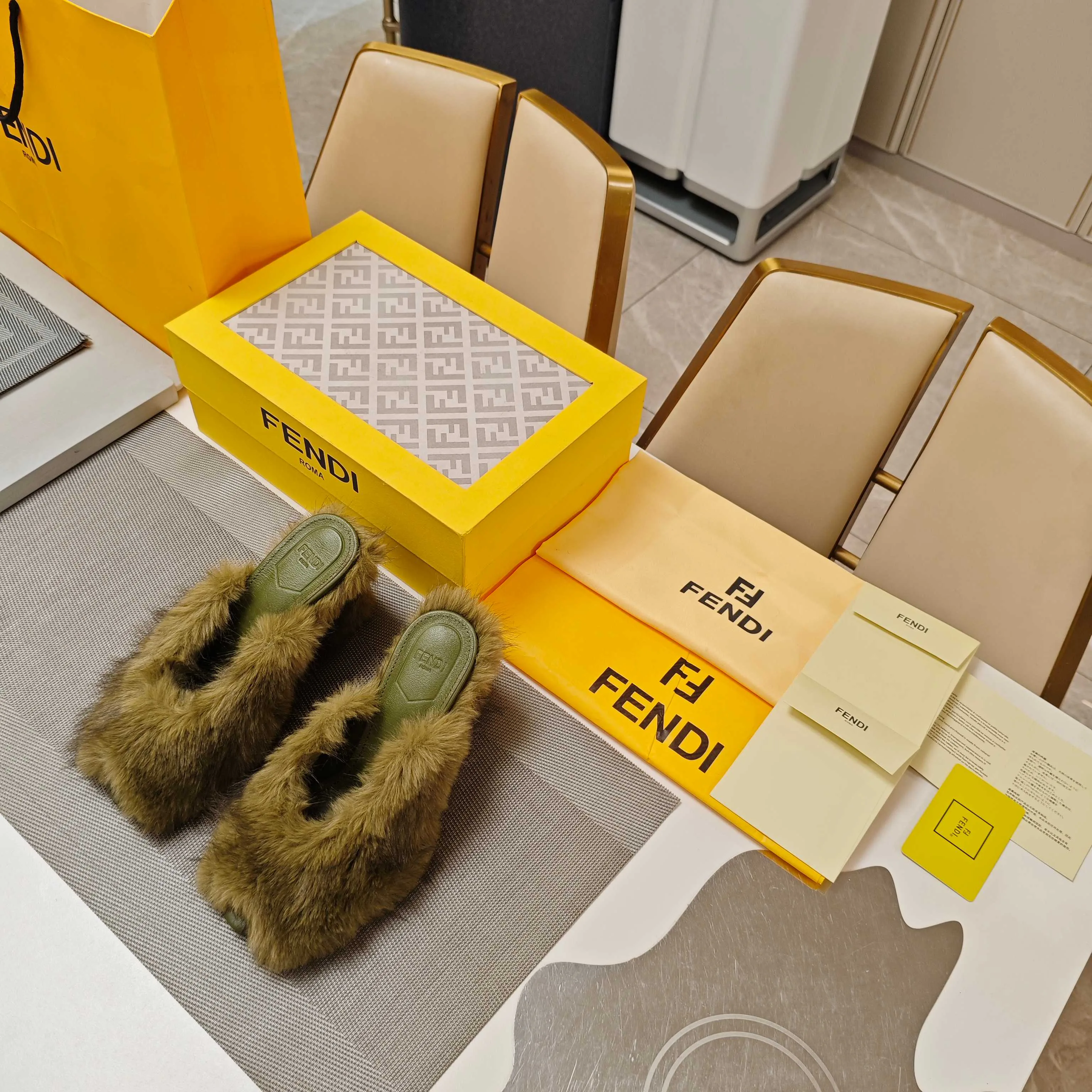 Туфли Женские Fendi 430561