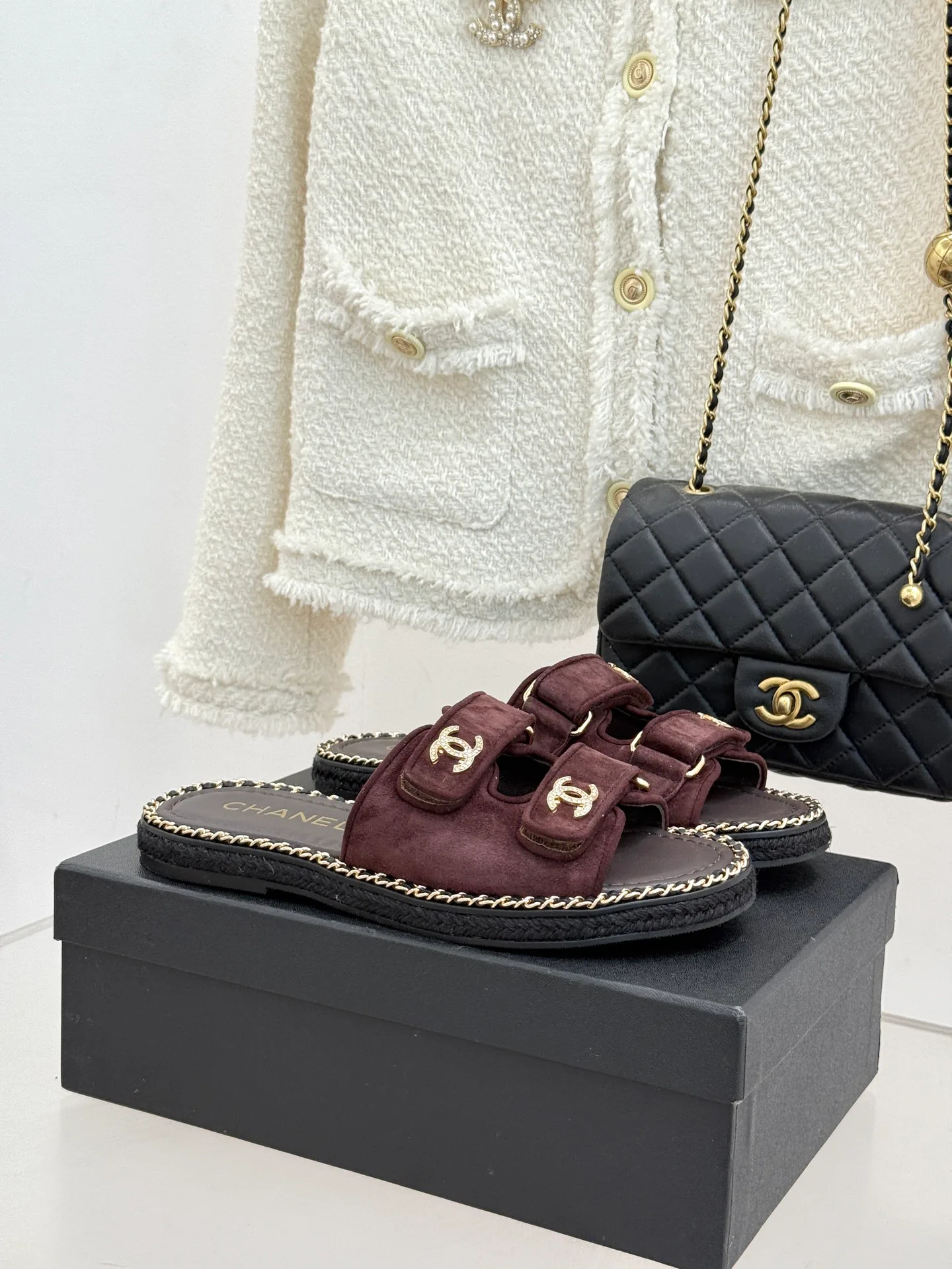 Шлепанцы Женские Chanel 1885764