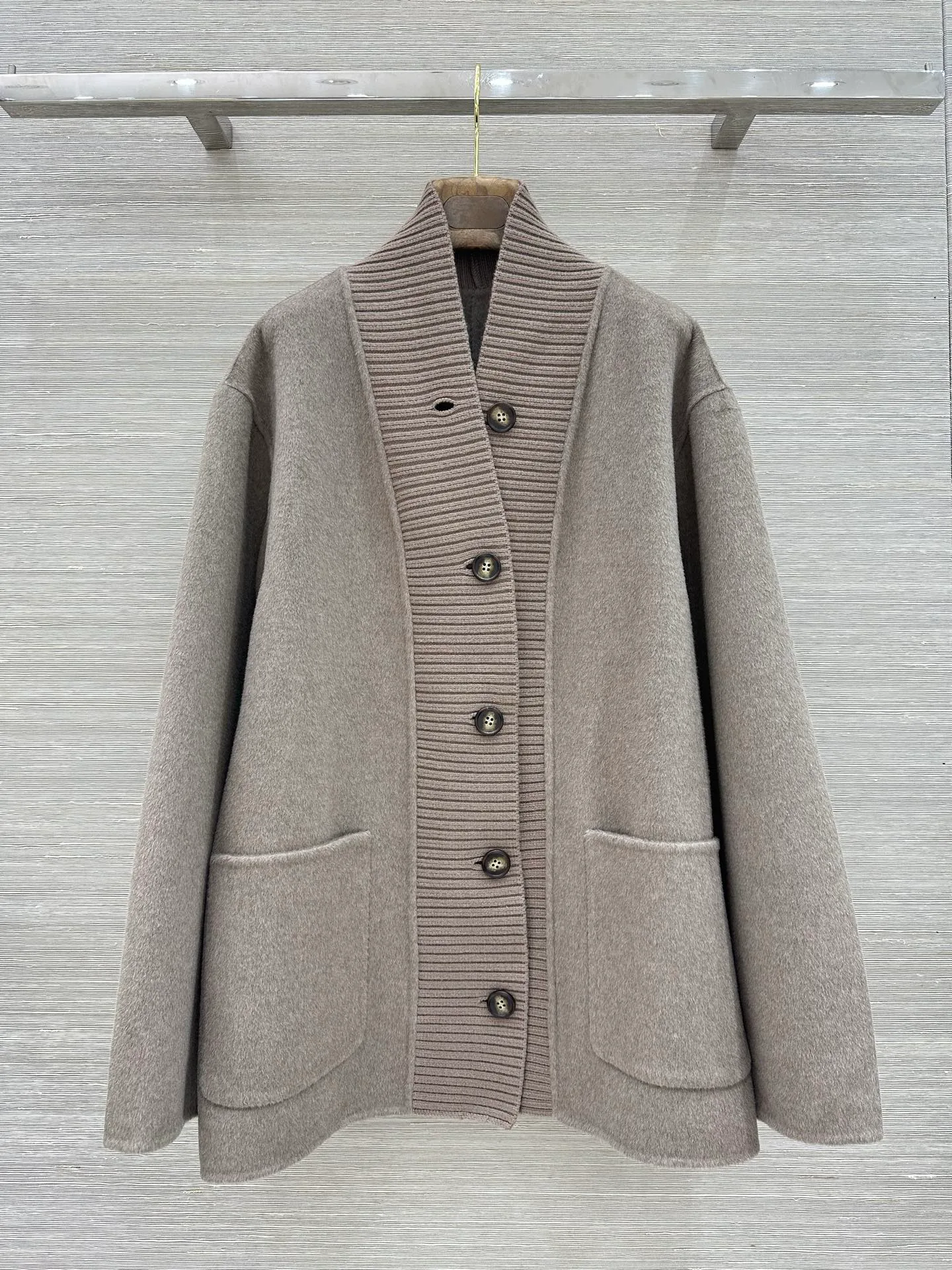 Пальто Женские Loro Piana 18114988