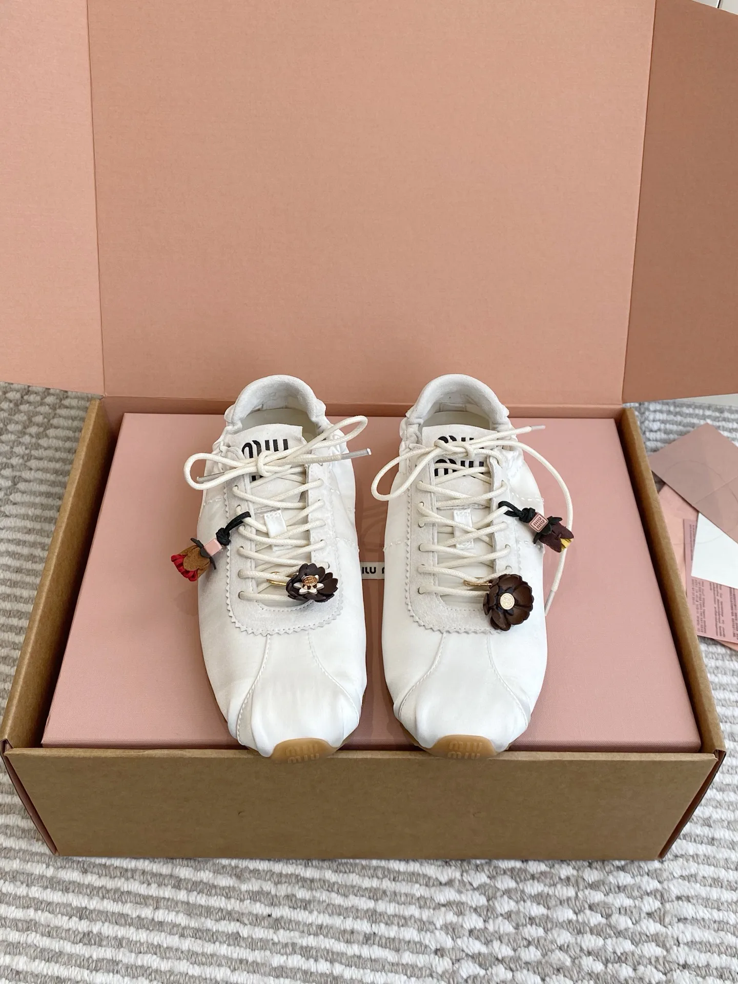 Кроссовки Женские Miu Miu 10957634