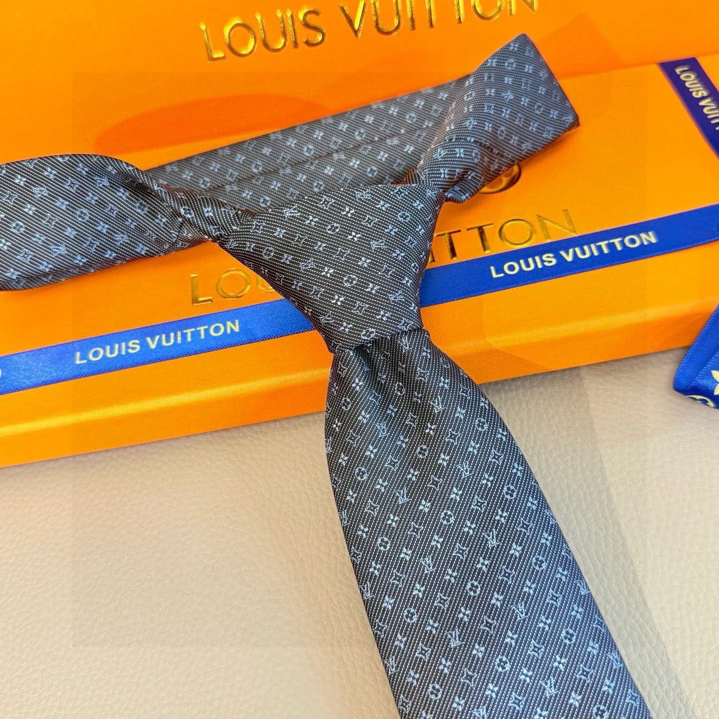 Ремни Louis Vuitton 11671449