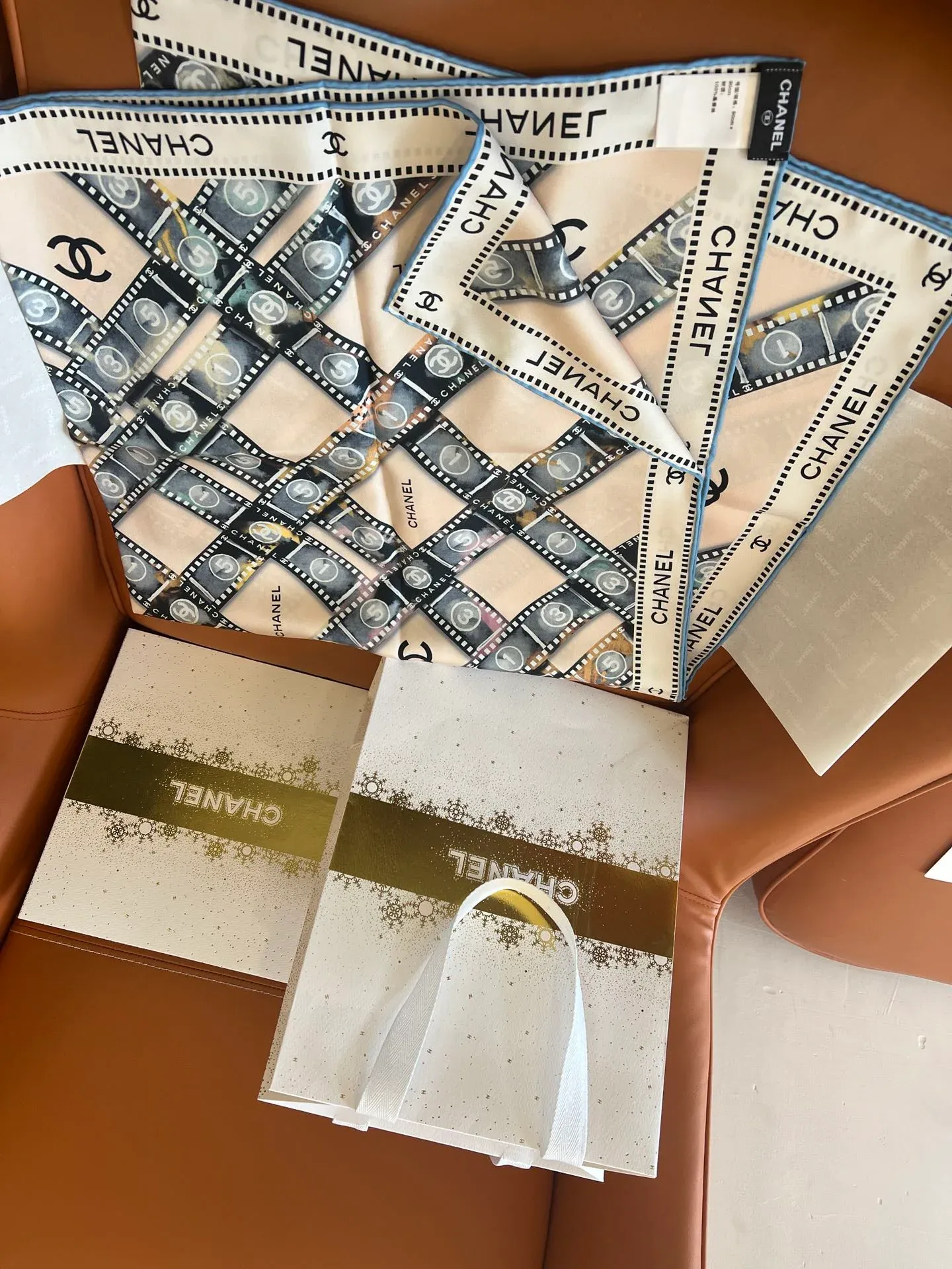 Шарфы Chanel 12056