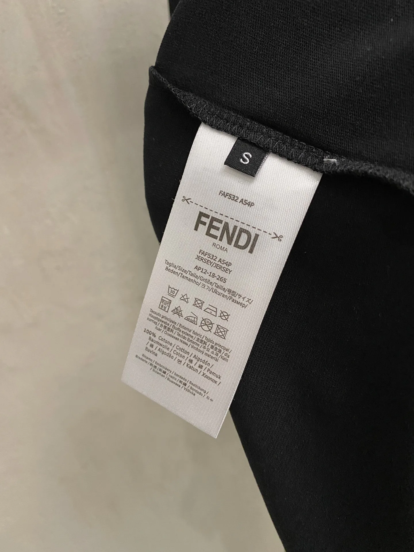 Футболки Мужские Fendi 5023544