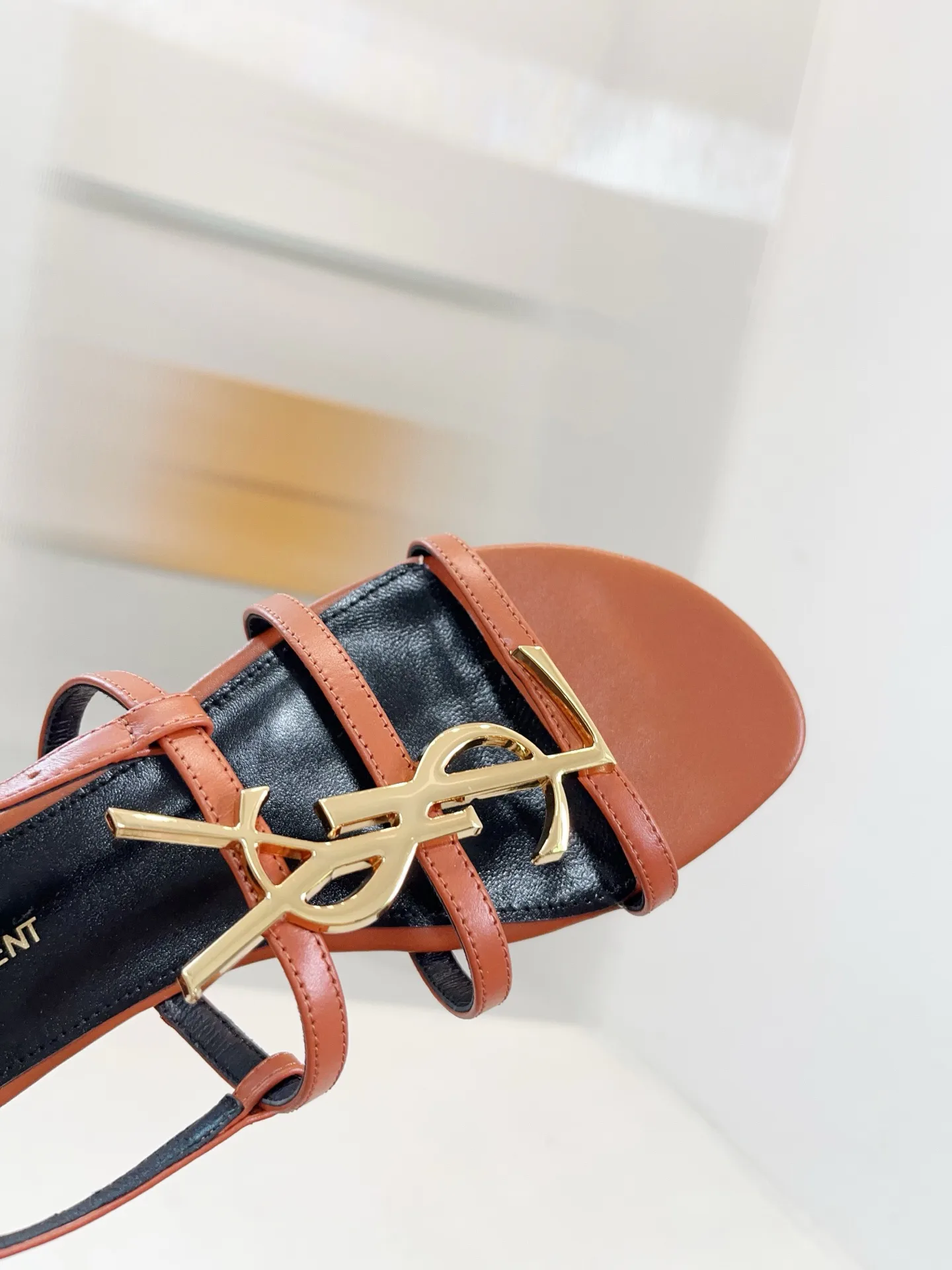 Босоножки Женские Saint Laurent 11278415