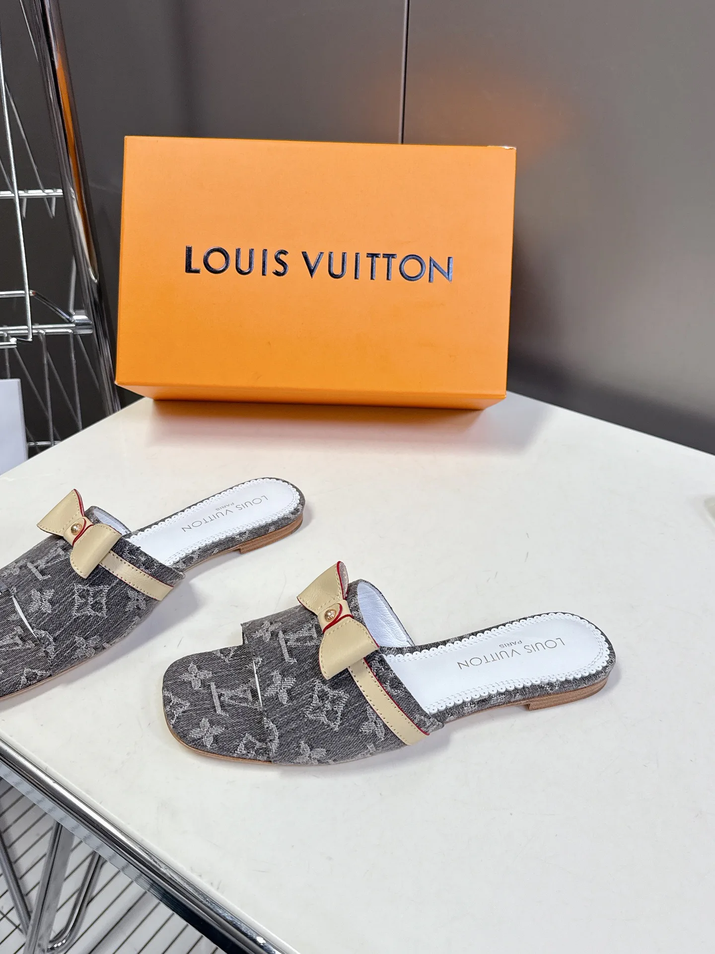 Туфли Женские Louis Vuitton 11458202