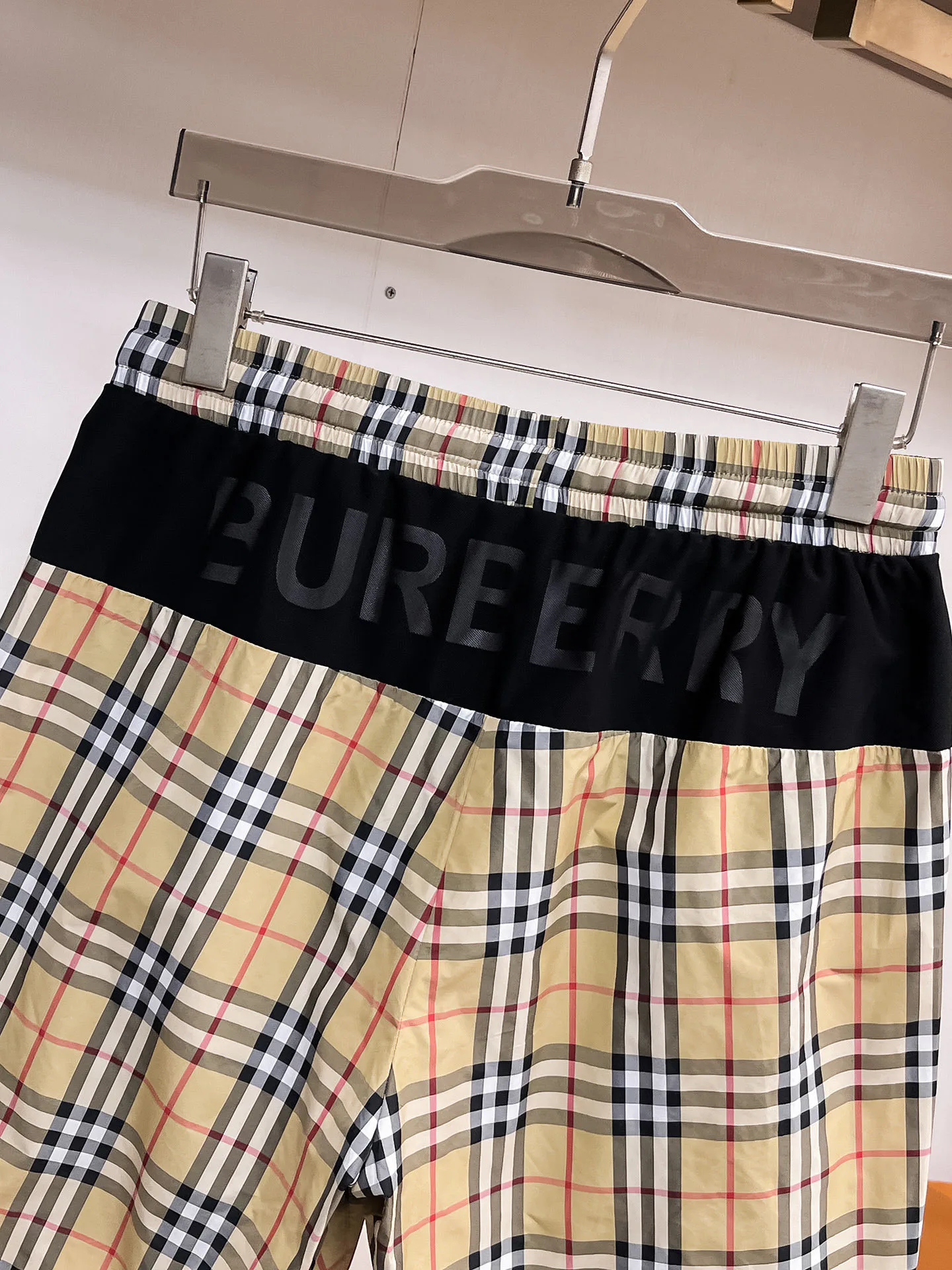 Шорты Мужские Burberry 13417558