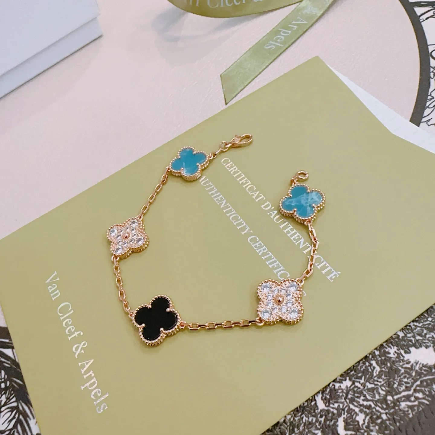 Бижутерия Van Cleef & Arpels 91318