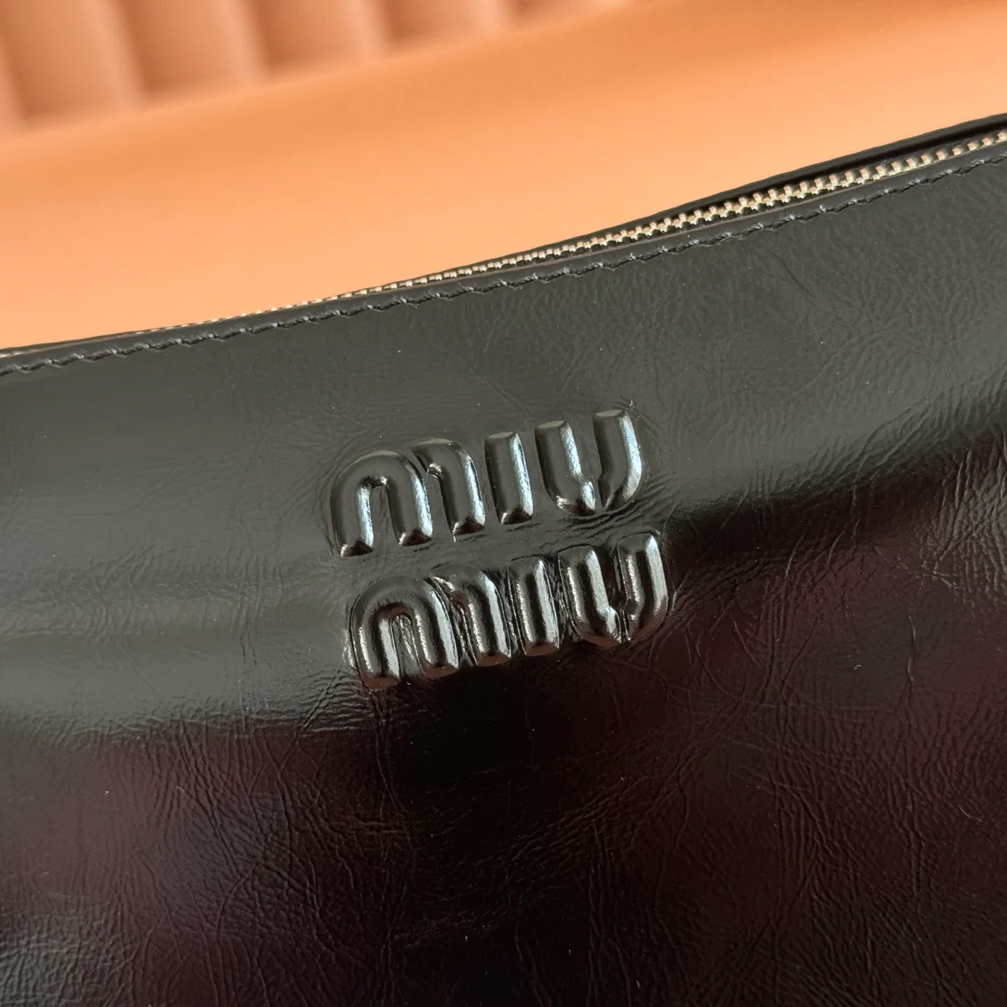 Классические Сумки Женские Miu Miu 18148118