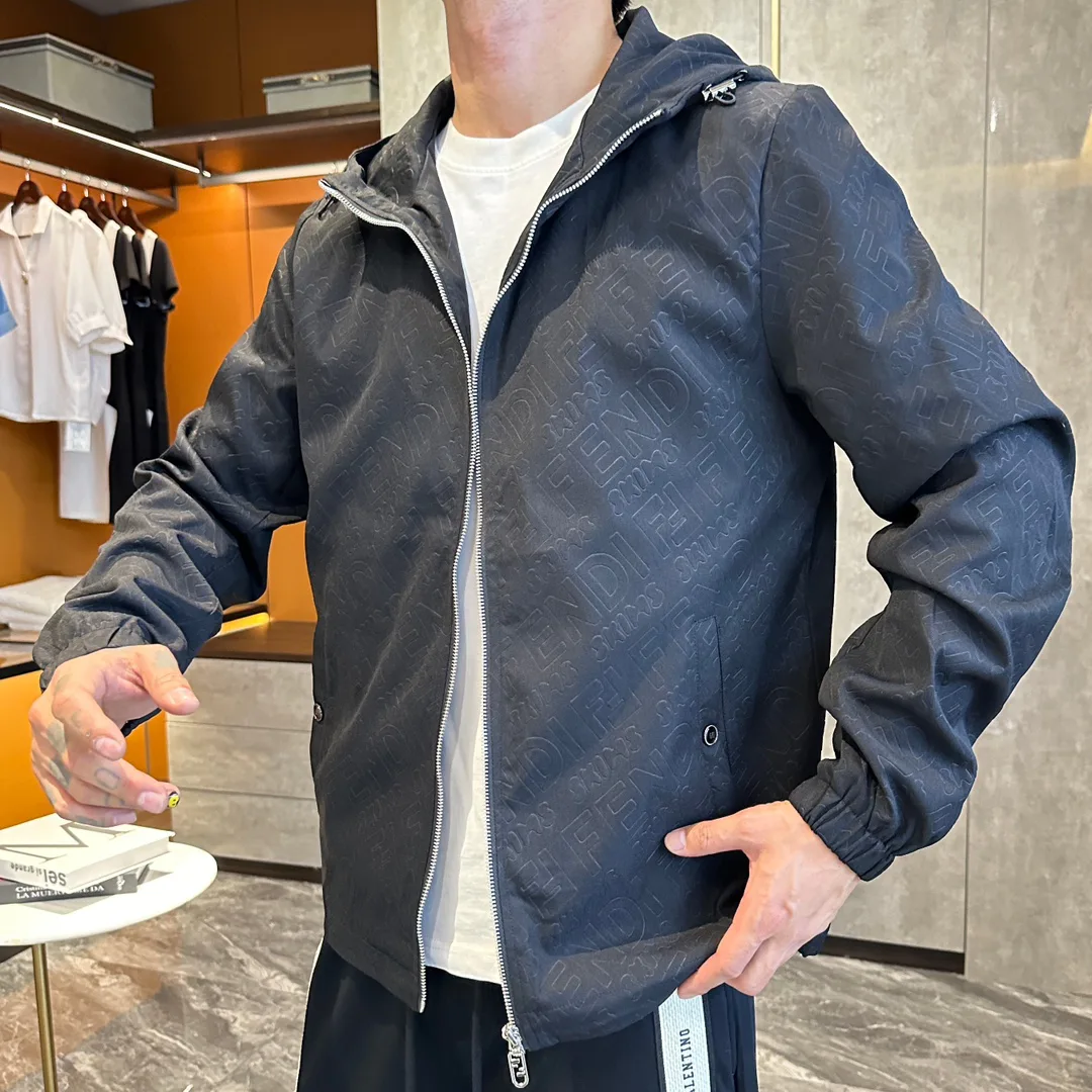 Куртки И Пуховики Мужские Fendi 18197292