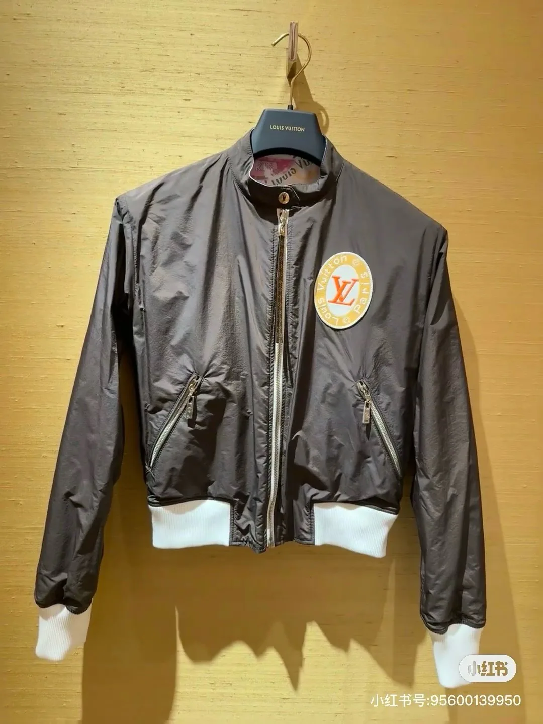 Куртки Женские Louis Vuitton 32265