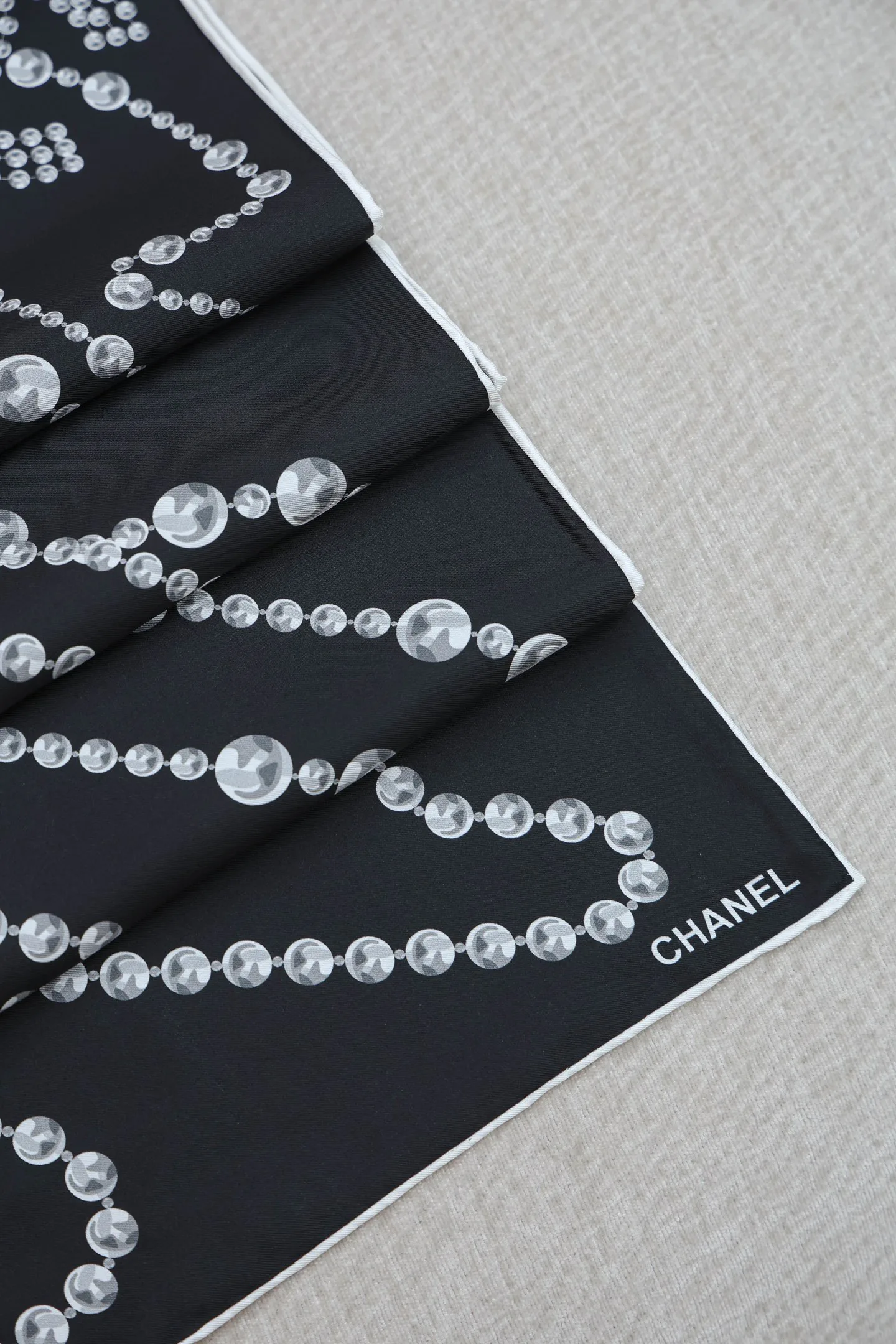 Платки Chanel 13389380