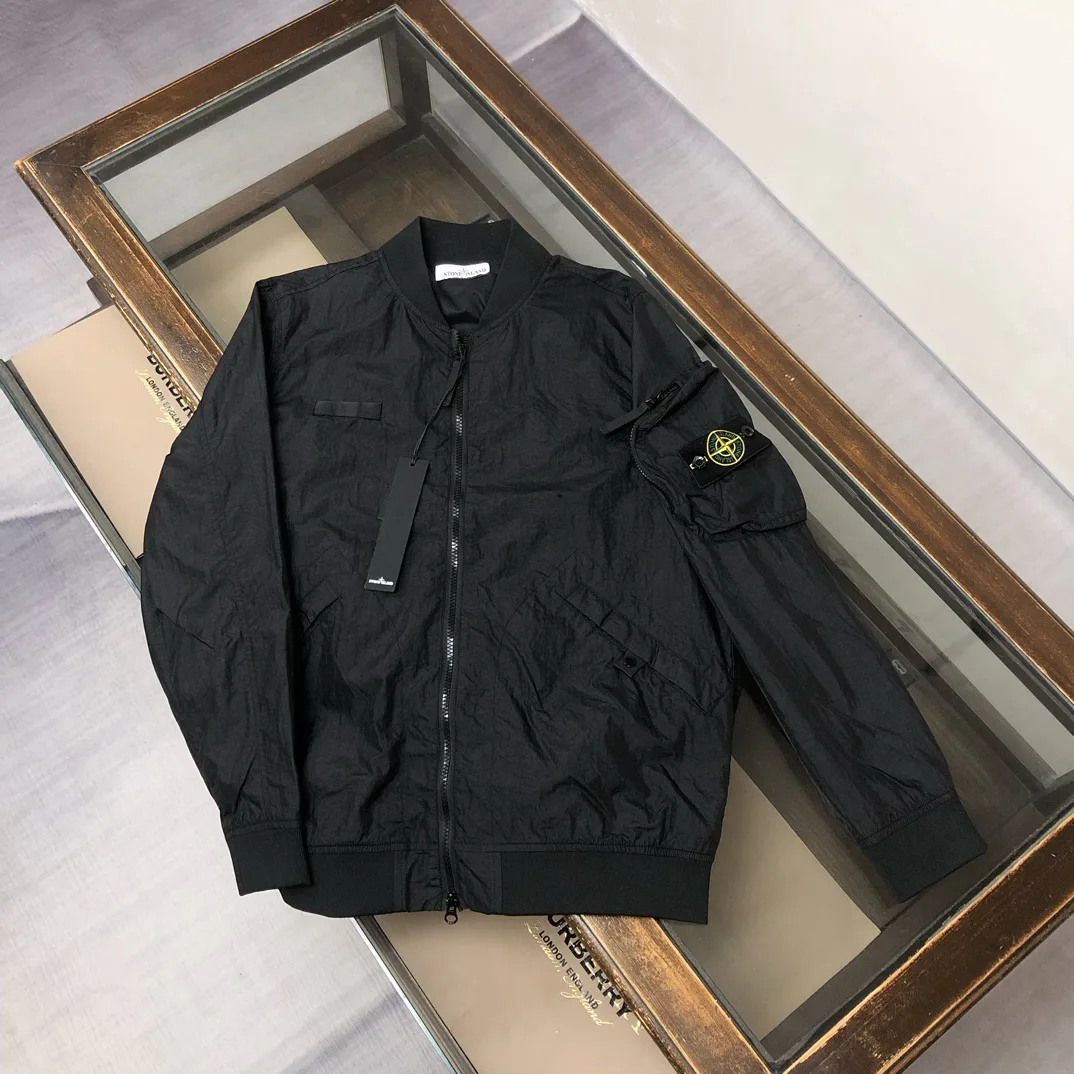 Куртки И Пуховики Мужские Stone Island 9642247