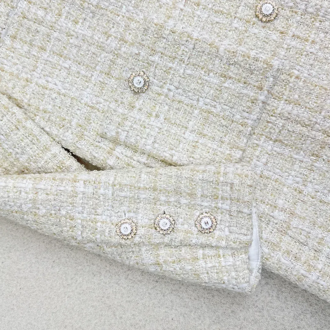 Куртки И Пуховики Женские Chanel 1005536