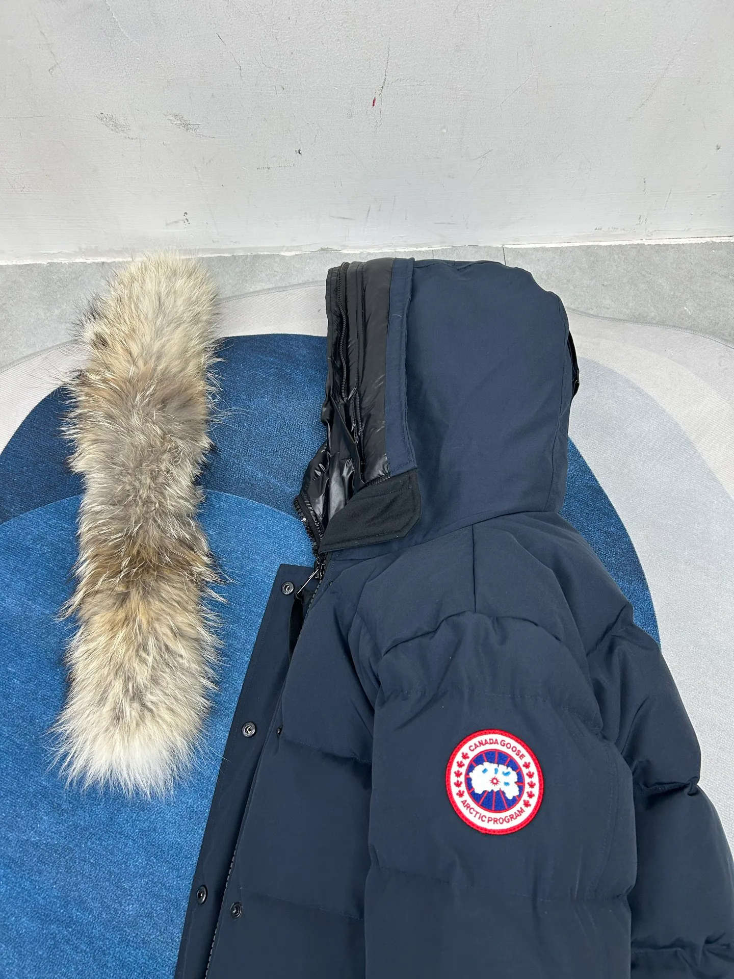 Куртки И Пуховики Женские Canada Goose 18007221