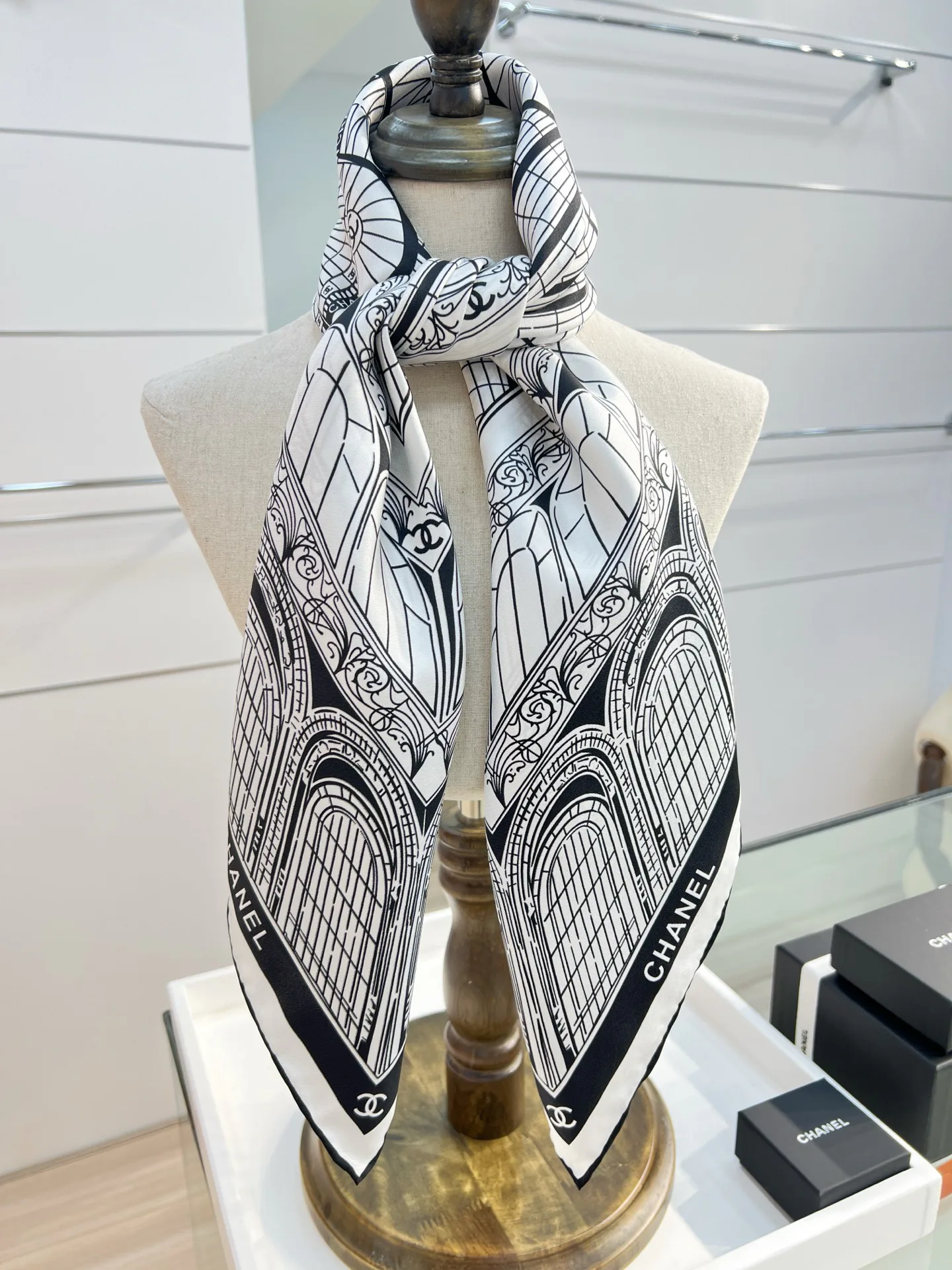 Шарфы Chanel 351428