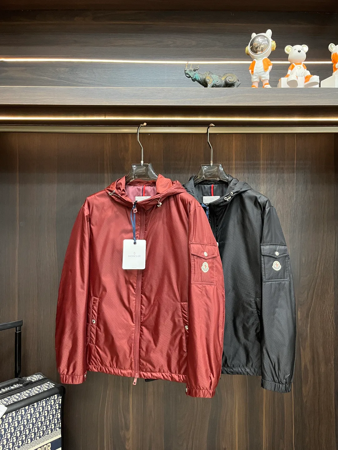 Куртки И Пуховики Женские Moncler 3800658
