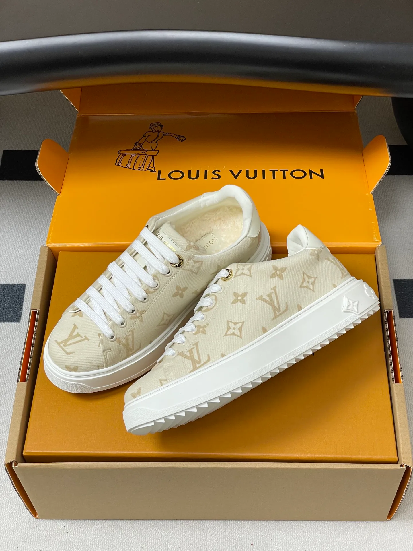Кеды Женские Louis Vuitton 725557