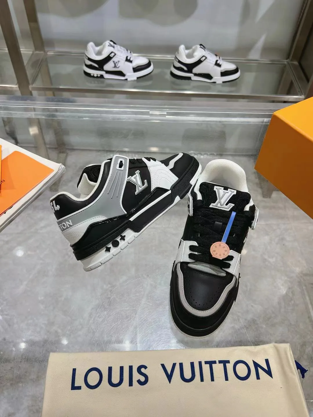 Кроссовки Женские Balenciaga 20892