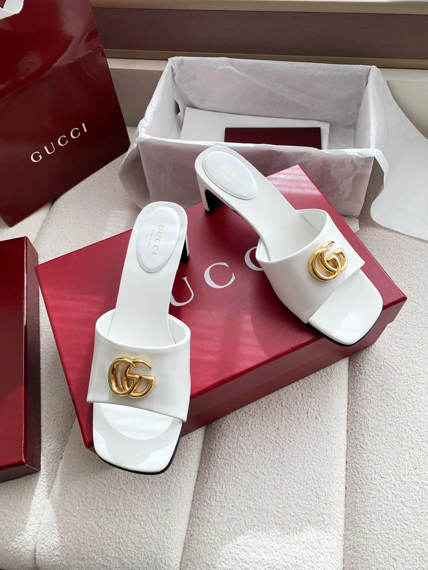Босоножки Женские Gucci 1881664