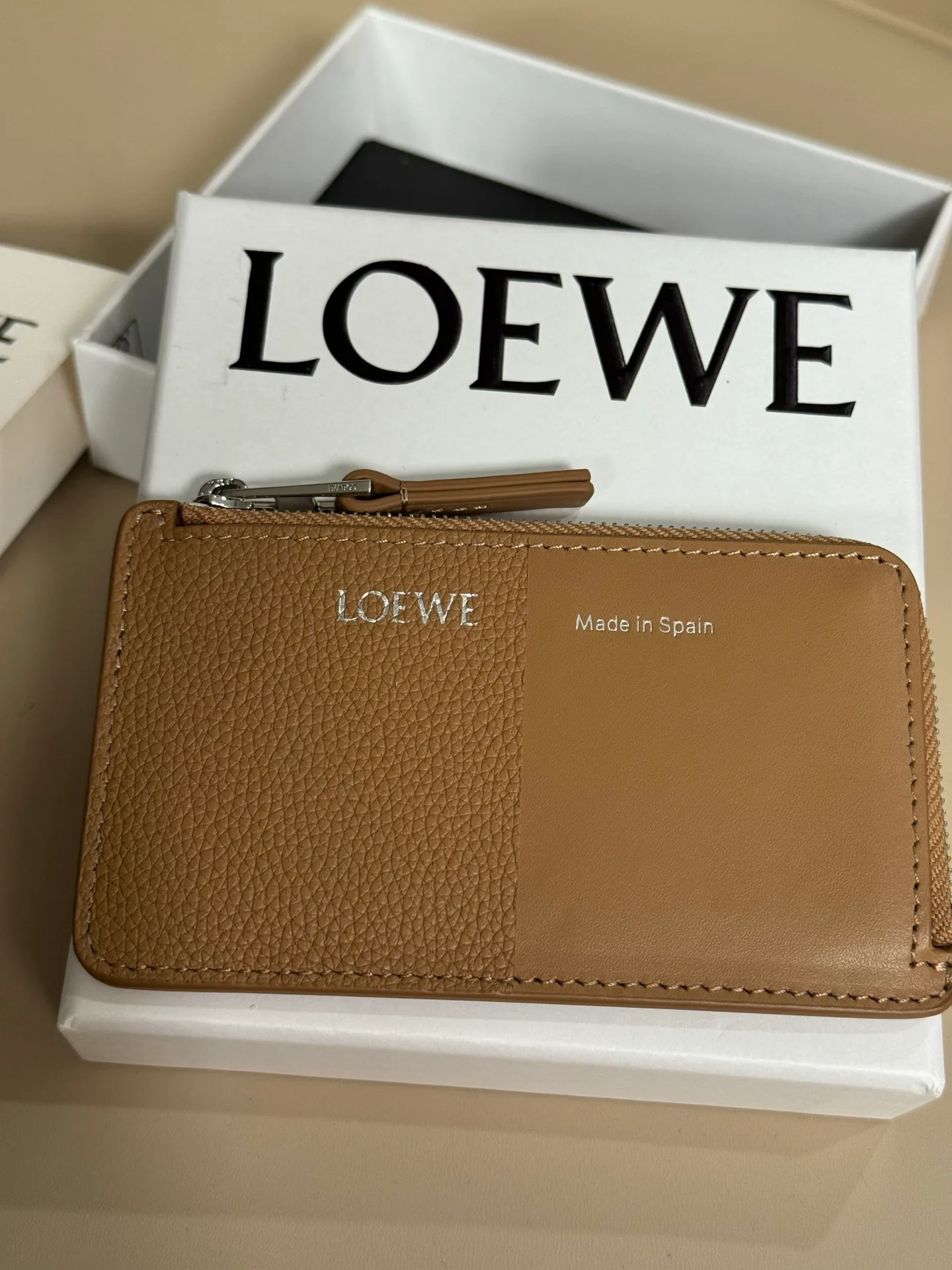 Клатчи Женские Loewe 3870956