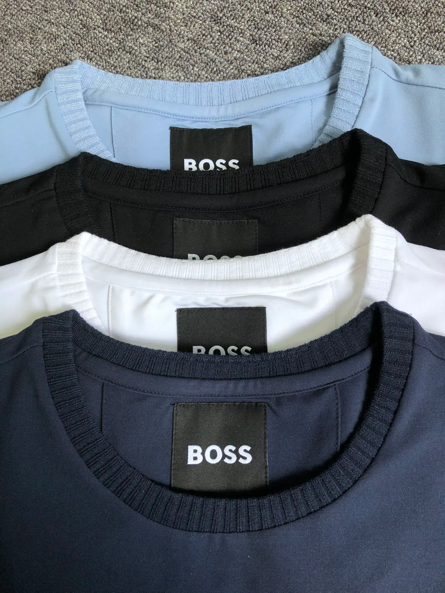 Футболки Женские Hugo Boss 7576