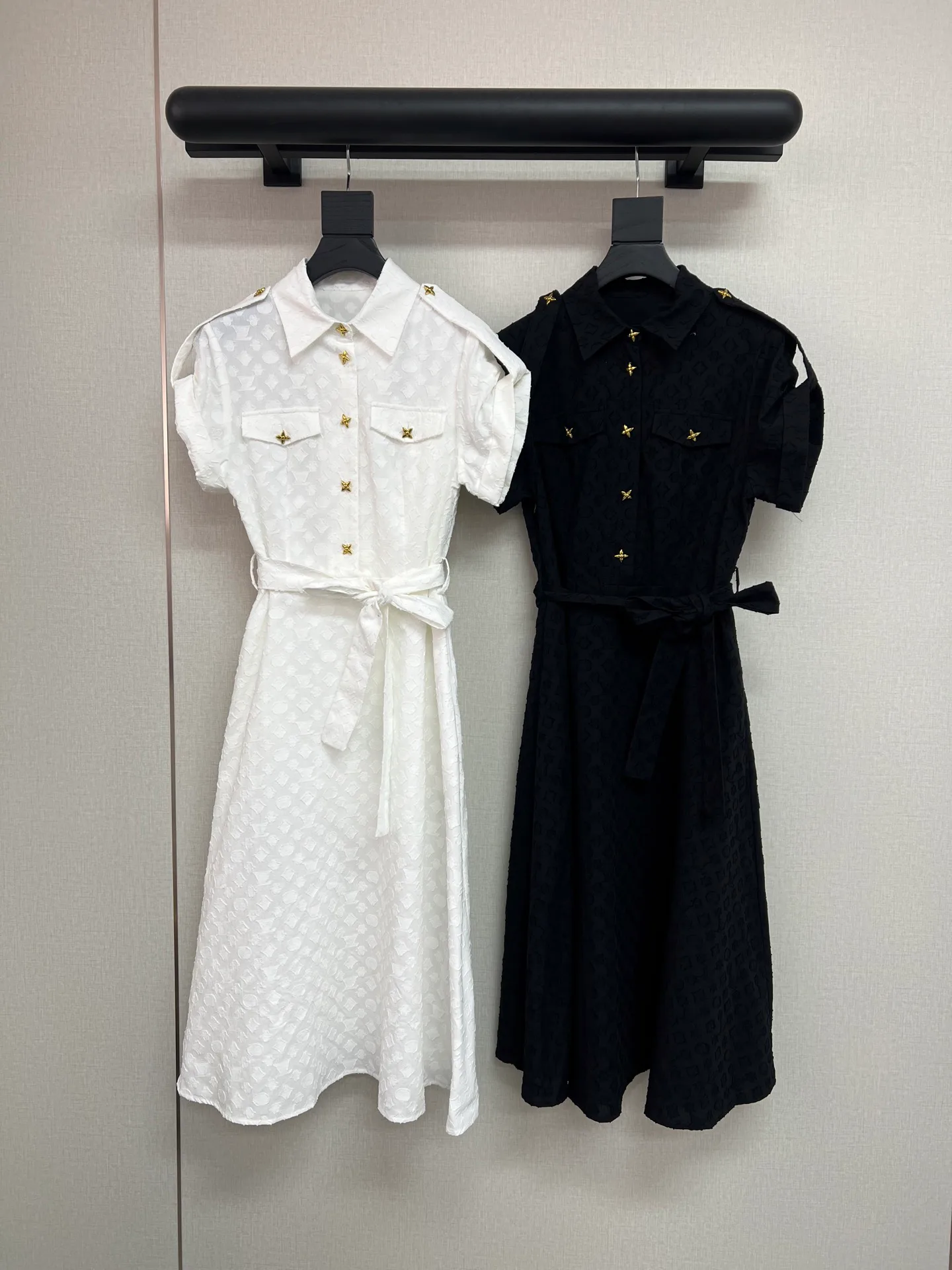 Платья Женские Louis Vuitton 13545362