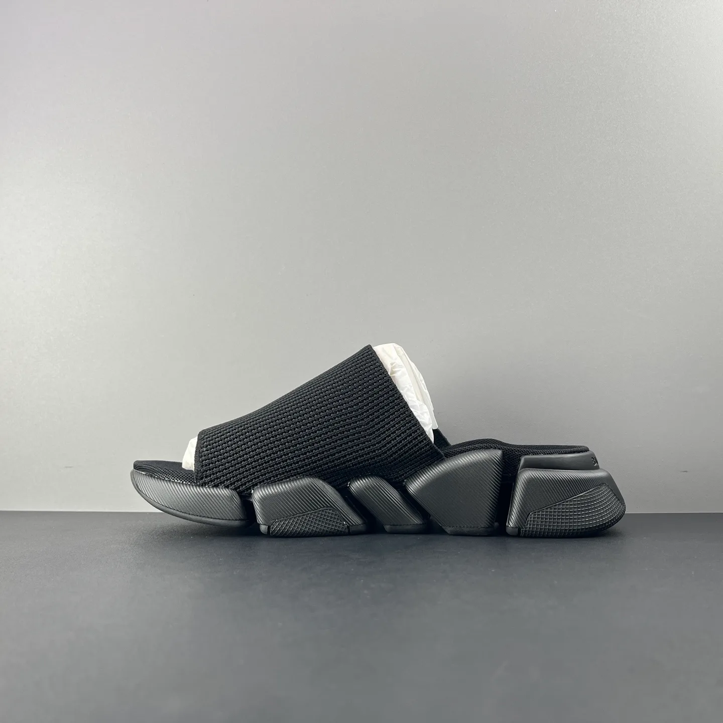 Шлепанцы Женские Balenciaga 13548631