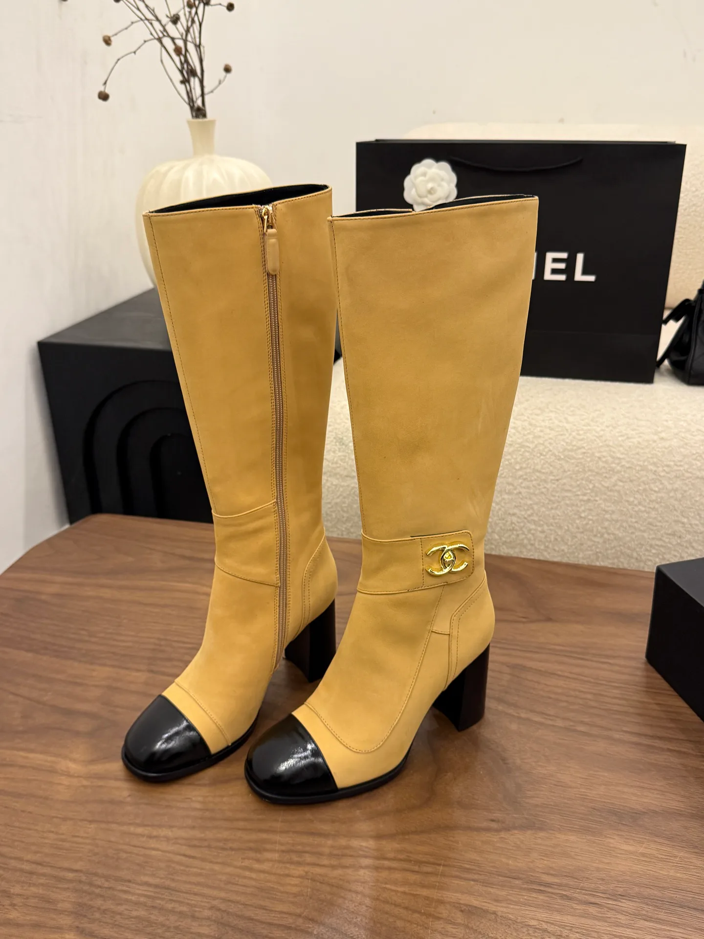Сапоги Женские Chanel 17939488