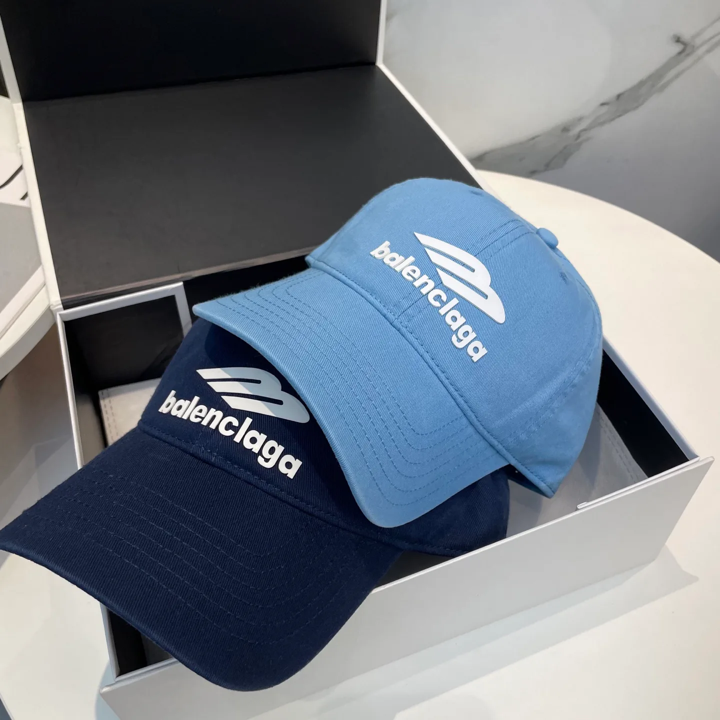 Головные Уборы Balenciaga 288503