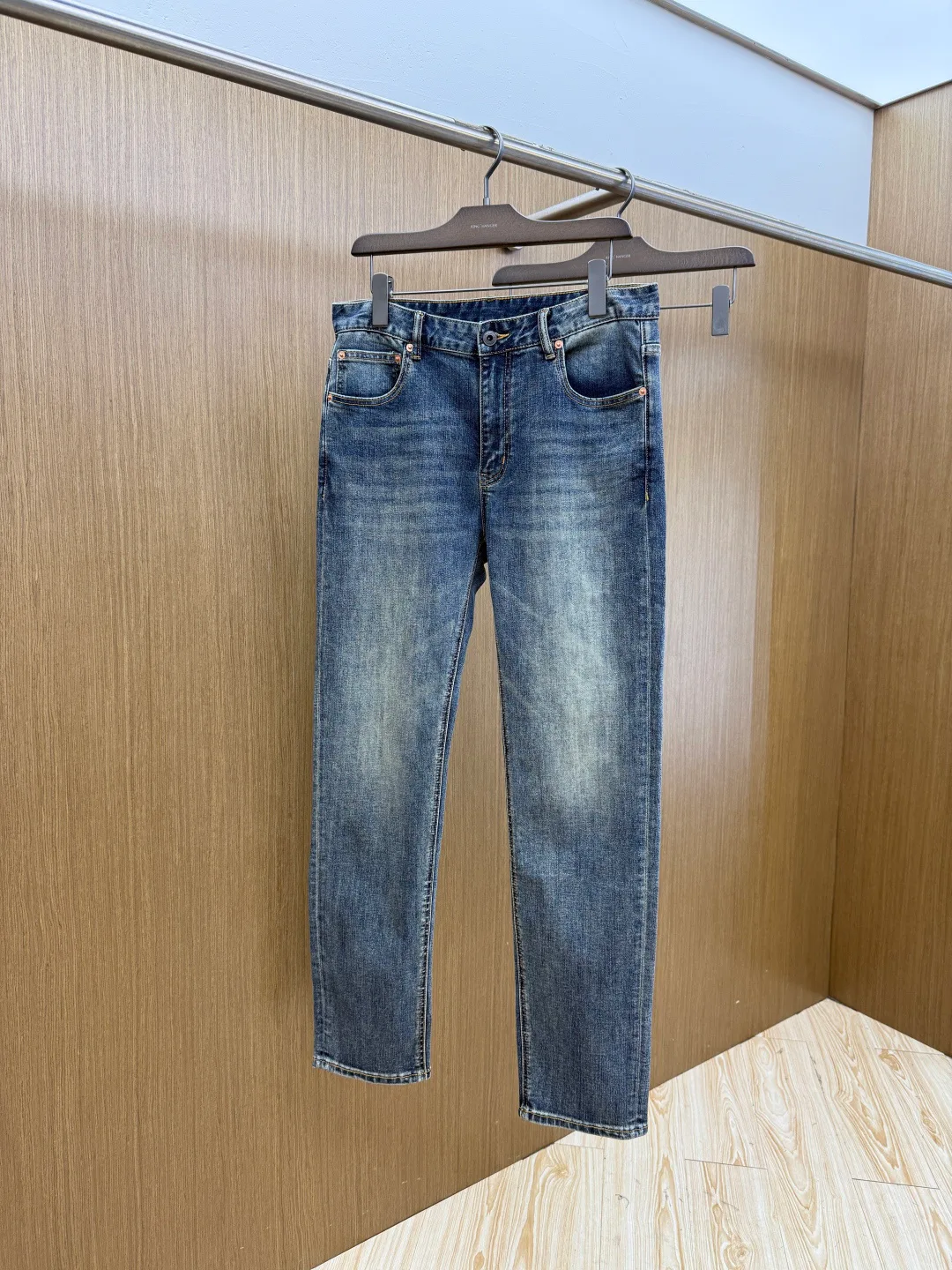 Джинсы Женские Valentino 11793265