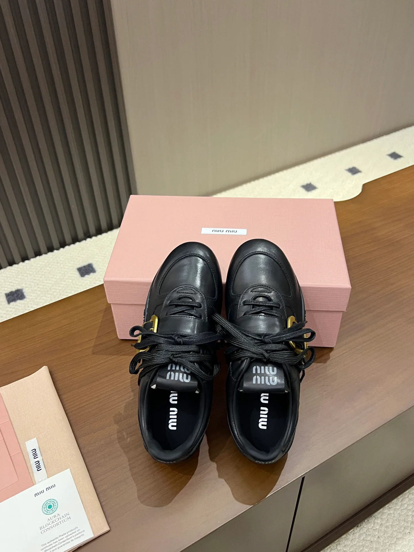 Кроссовки Женские Miu Miu 17968595
