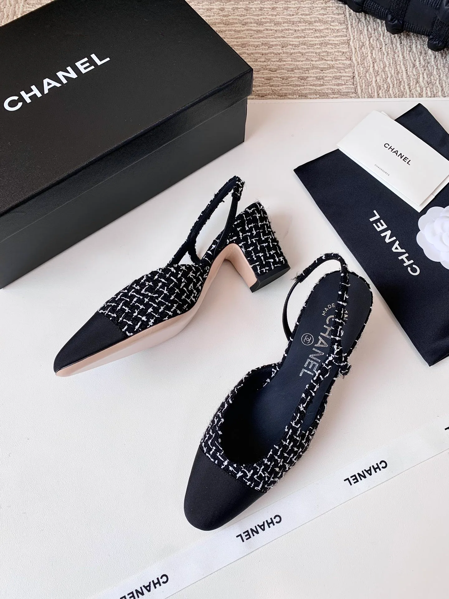 Босоножки Женские Chanel 12973508