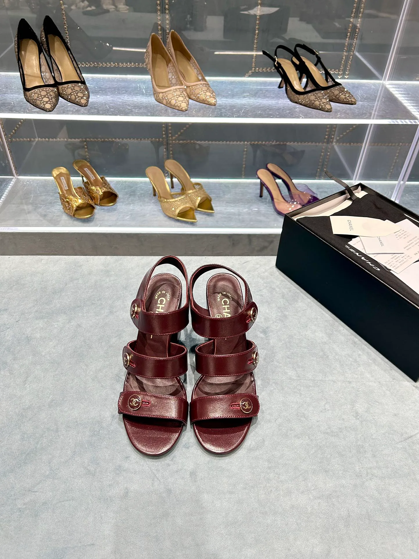 Босоножки Женские Chanel 10245368