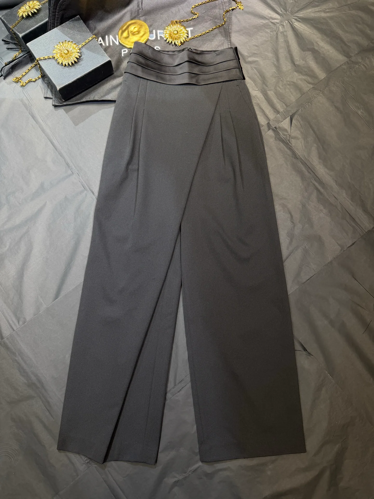 Брюки Женские Alaia 11589367