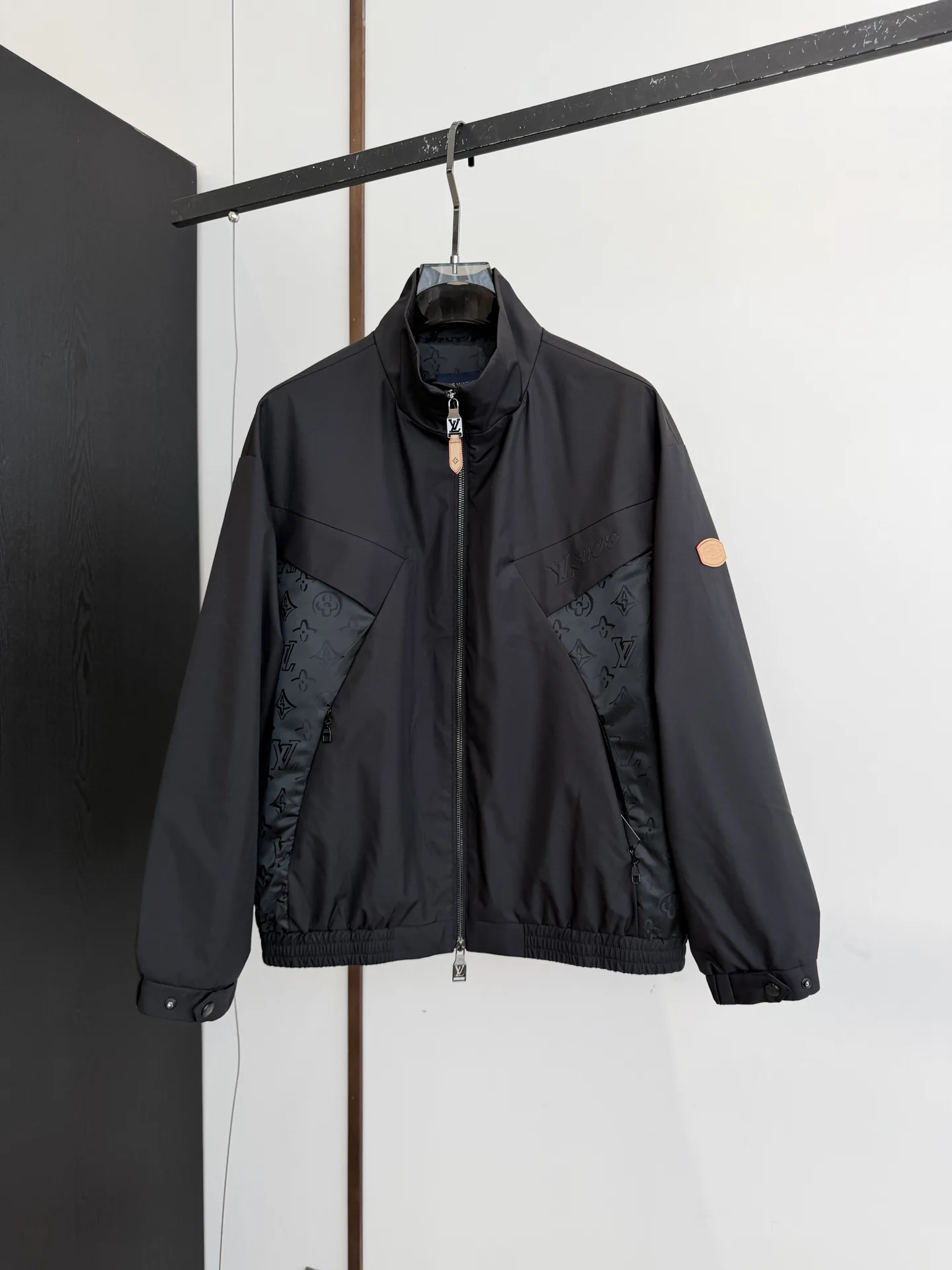 Куртки И Пуховики Мужские Louis Vuitton 10538026