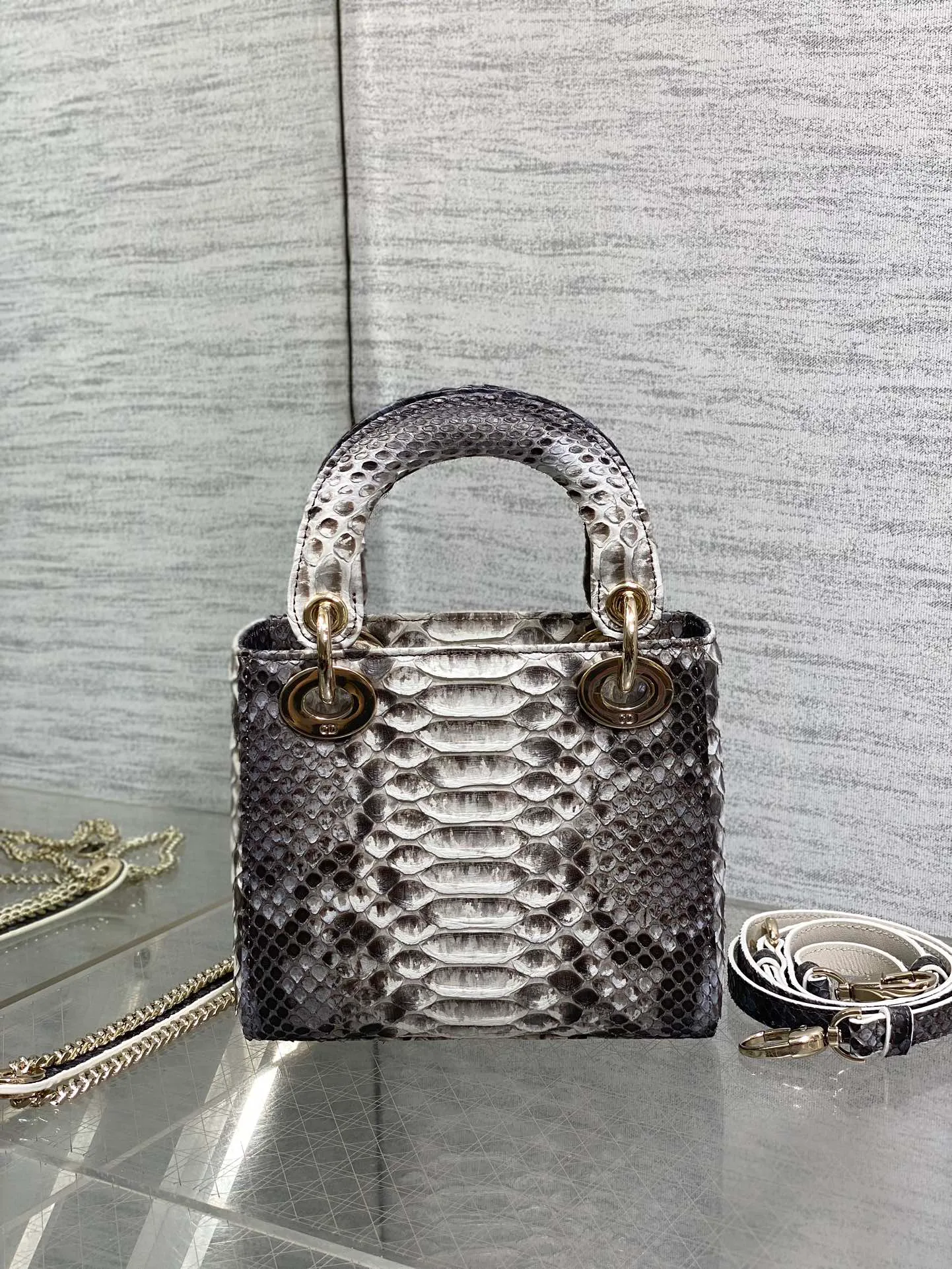 Классические Сумки Женские Christian Dior 11581728