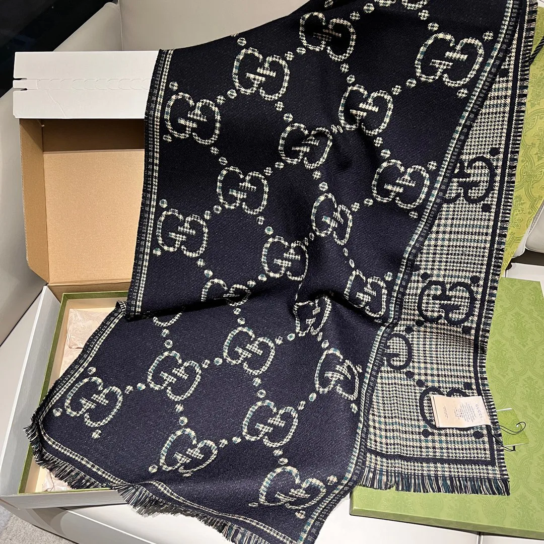 Шарфы Gucci 210182